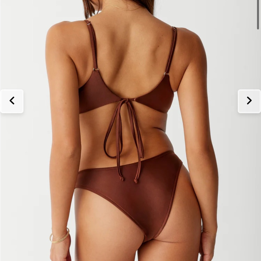 NWT Frankie’s Bikinis Dove Classic Bikini Bottom in Cinnamon in Small
